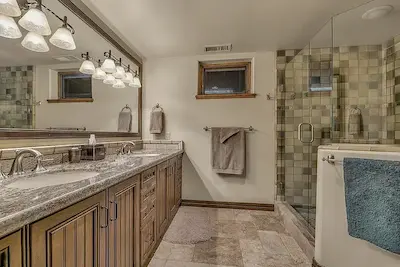 Corner Shower